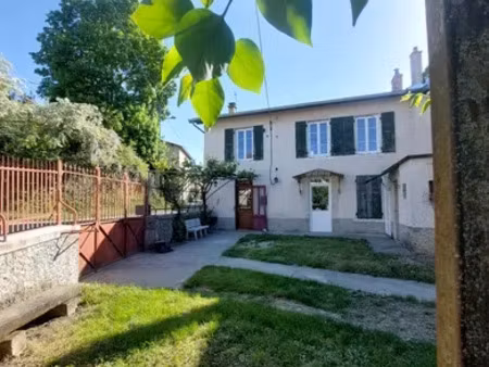 maison à les côtes-d’arey (38138)