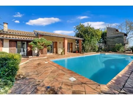 maison 5 pieces - piscine & pigeonnier