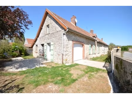 proche de montmirail (51) à vendre charmante longère de 240 m2