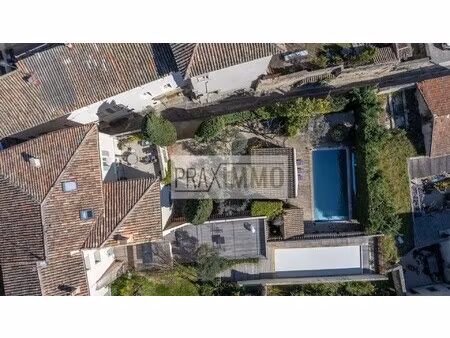 maison de luxe à vendre à mazan