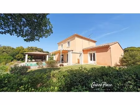 villa de luxe à vendre dans le quartier garrigues
