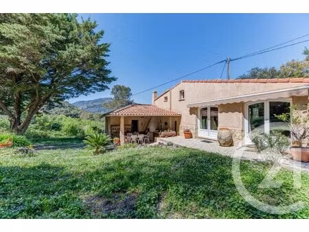 maison de luxe à vendre à drap