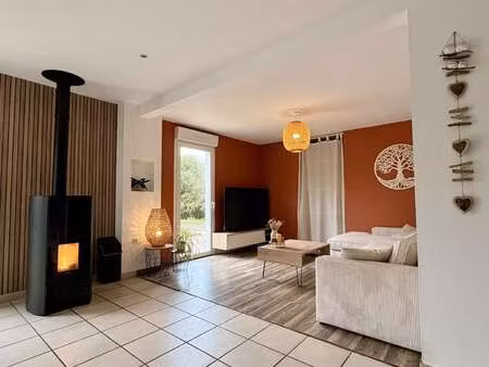 vente maison aux hauts d'anjou (49330) : à vendre / 159m² les hauts d'anjou