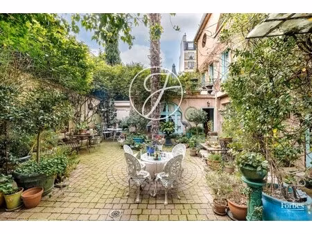 maison de luxe à vendre dans le quartier grandes carrières-clichy