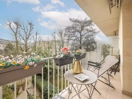 appartement de luxe à vendre dans le quartier saint james-delabordère