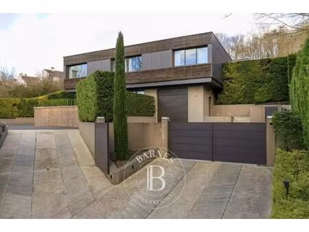 maison de luxe à vendre dans le quartier jonchere-malmaison-saint cucufa