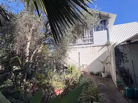 vente appartement 4 pièces 138 m² à bois de nefles saint paul (97411)  328 600 €