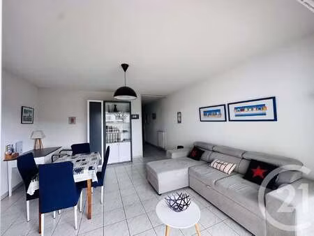 vente appartement 2 pièces à saint-gilles-croix-de-vie (85800) : à vendre 2 pièces / 49m² 