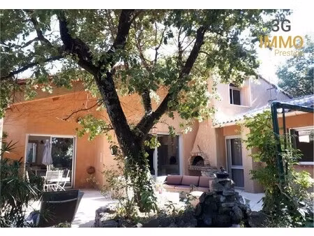 maison de luxe à vendre à uchaux