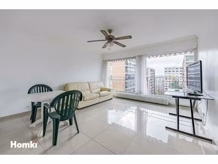 appartement t2 de 52 m2 à paris 75011  boulevard de charonne