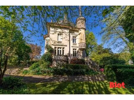 vente maison à hede (35630) : à vendre / 298m² hede