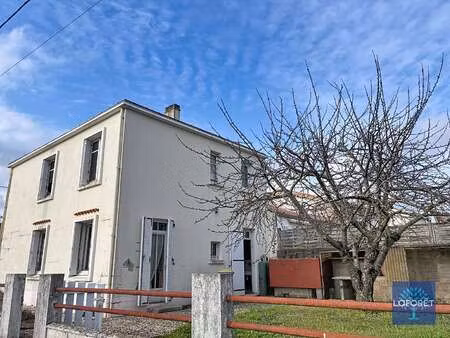 vente maison aux sables-d'olonne (85100) : à vendre / 101m² les sables-d'olonne