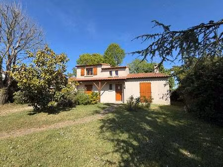 location maison à saint-julien-de-concelles (44450) : à louer / 105m² saint-julien-de-conc
