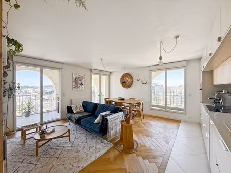 appartement t3 moderne de 63m2 avec loggia de 20m2