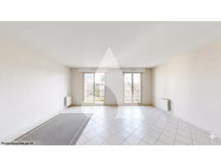 un balcon (9m²) pour prendre de la hauteur à la garenne colombes