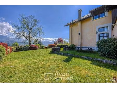 ancienne ferme du xviiième siècle