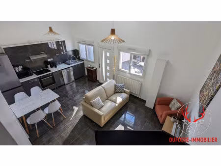 maison individuelle rénovée avec terrasse