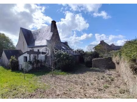 propriété de 215 m2 à rénover située dans la charmante commune de senonnes