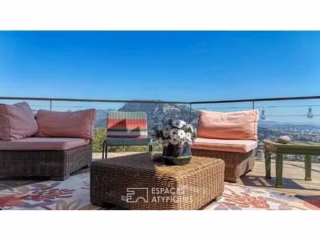 villa dominante vue mer