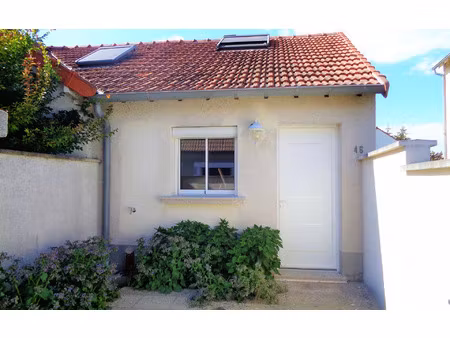 location appartement  34 m² t-2 à la chapelle-saint-mesmin  614 €