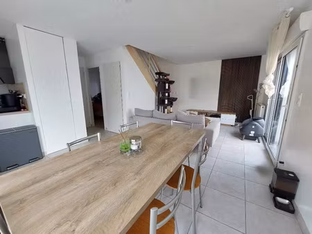 vente maison 4 pièces 76 m² ploërmel (56800)