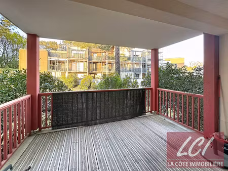 la teste proche pyla  t2 récent aux belles prestations.