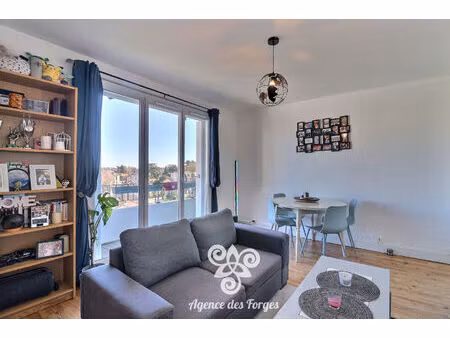 appartement t3 - 1 chambre + bureau - 55m² - balcon et parking - nantes