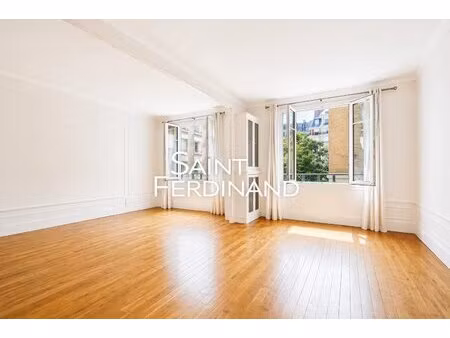 neuilly proche mairie 3 pièces