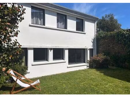 maison 240 m² avec jardin hyper-centre d'auray