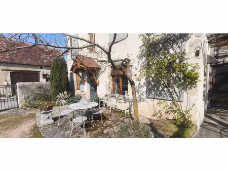 maison familiale de 170 m2 avec gîte classé terrain 2 737