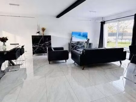 vente maison piscine à la limouzinière (44310) : à vendre piscine / 132m² la limouzinière