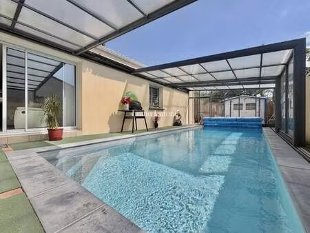 vente maison aux sables-d'olonne (85100) : à vendre / 110m² les sables-d'olonne