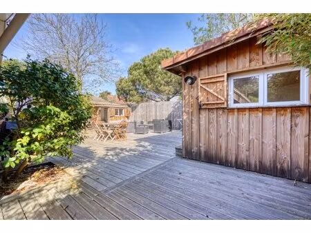 villa aux abords de l'océan