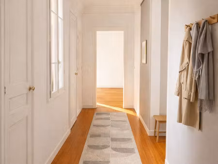 appartement 3 pieces renove de 56.50 m²