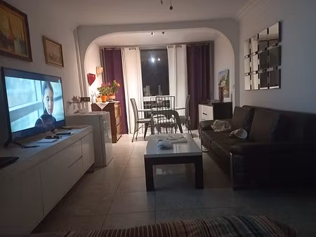 studio meublé avec ascenseur