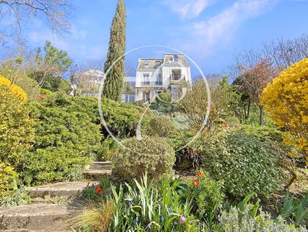 la frette-sur-seine (95) - quais de seine - maison de maître en coteaux avec terrasse et j