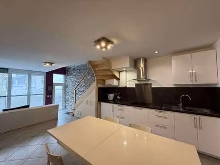 vente maison à angers deux croix banchais (49000) : à vendre / 220m² angers deux croix ban