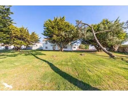 vente maison aux sables-d'olonne (85100) : à vendre / 138m² les sables-d'olonne