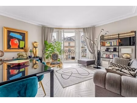appartement de luxe à vendre dans le quartier triangle d'or