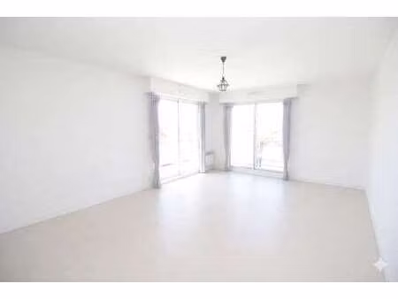 location appartement 4 pièces à saint-nazaire (44600) : à louer 4 pièces / 82m² saint-naza