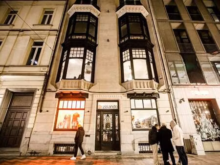 bien professionnel à louer à bruxelles € 3.995 (lnjvu) - the real estate company | zimmo