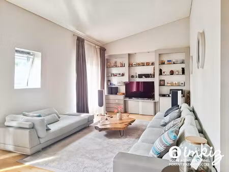 les lilas 4p de 136 m² dernier étage dpe c