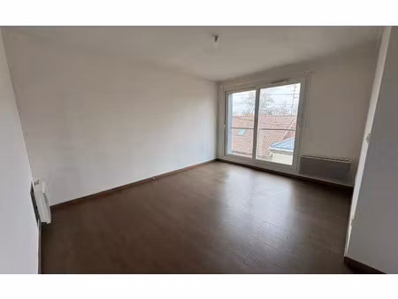location appartement  m² t-2 à templeuve  634 €
