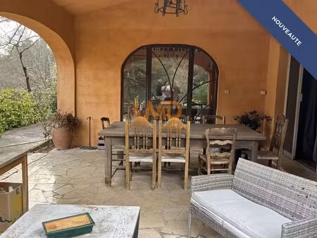 maison de luxe à vendre à aix-en-provence : 1 450 000 € | 240m²