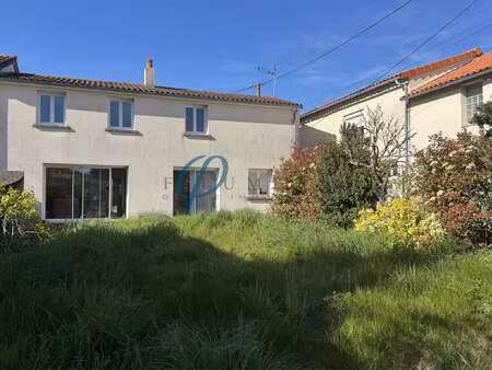 vente maison au fuilet (49270) : à vendre / 152m² le fuilet