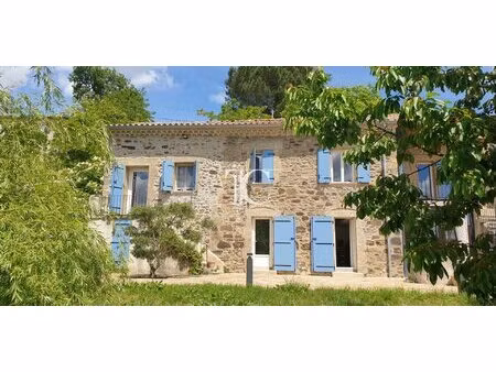 maison de charme entièrement restaurée avec goût  alliant authenticité et prestations de..