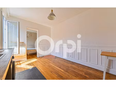 appartement paris 11 26.27 m² t-2 à vendre  315 000 €