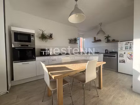 a vendre maison en pierre avec vue dégagée 4 chambres