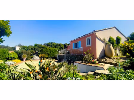 propriété d'exception en environnement protégé vue mer pan