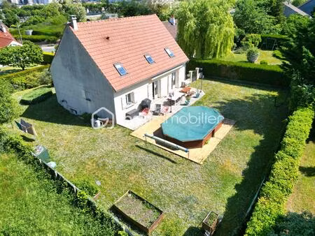 maison traditionnelle de 140 m² à nemours